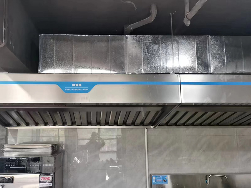 深圳某酒店使用深亚能油烟净化器